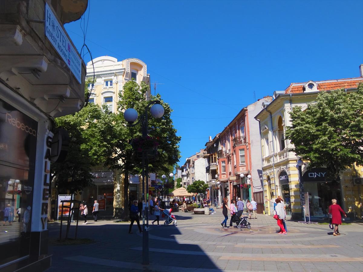 Hostel Compass Burgas Bagian luar foto