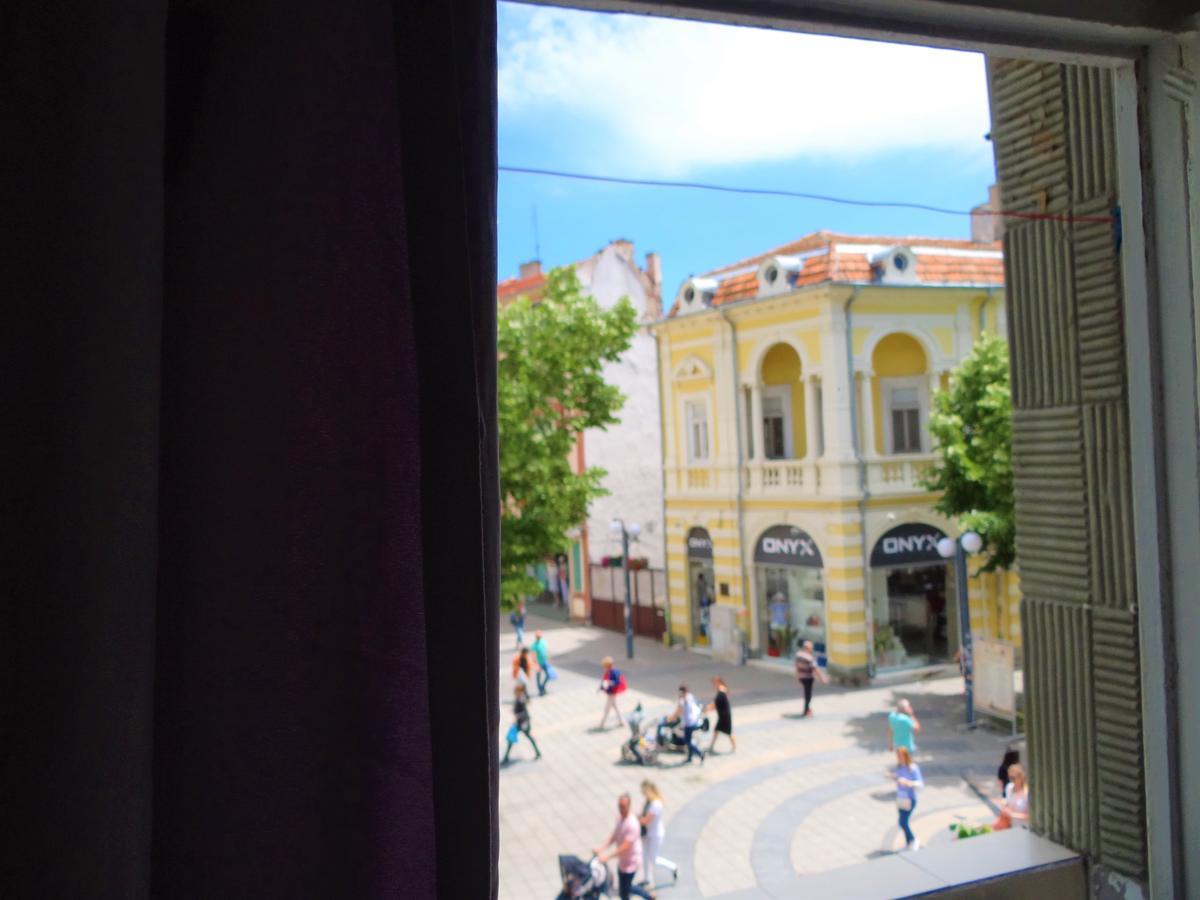 Hostel Compass Burgas Bagian luar foto